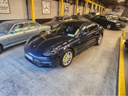 2017 Porsche Panamera E-HYBRID 4 S/A 5DR AU AUTO// STUNNING LOW MILEAGE EXAMPLE// SUPERB SPEC// €46,999