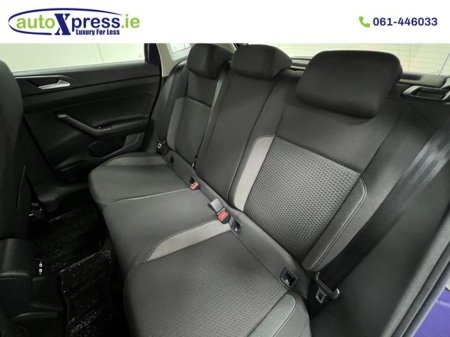 2023 Volkswagen Polo - thumbnail 4