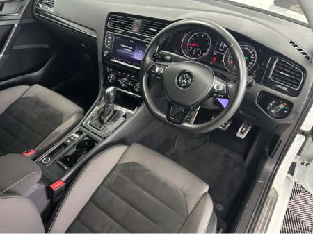 2014 Volkswagen Golf *VOLKSWAGEN GOLF* *DSG* *BT AUDIO* *AUTO LIGHTS* *REVERSE CAMERA* *AUTO HOLD* *NAV* *TRADE INS WELCOME* €13,950 thumbnail