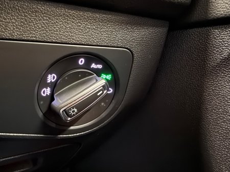 2017 Volkswagen Tiguan - thumbnail 23