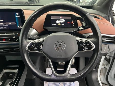 2021 Volkswagen ID.4 PRO LIFE 77KWH // 19" DIAMOND CUT ALLOYS // APPLE CARPLAY/ANDROID AUTO // PARKING SENSORS €21,900 thumbnail