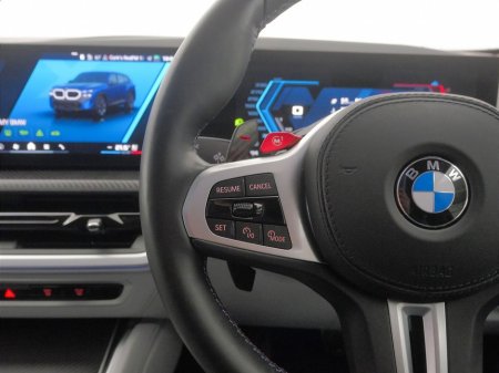 2025 BMW XM 50e €129,900 thumbnail