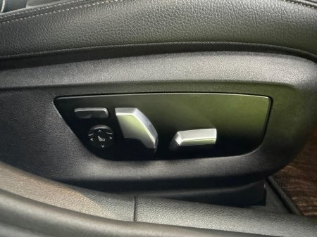 2019 BMW 5 Series - thumbnail 27