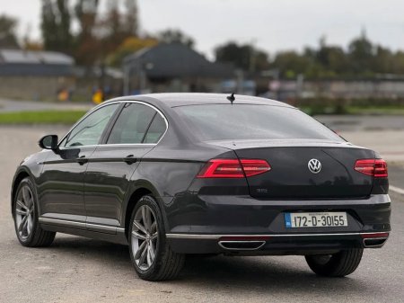 2017 Volkswagen Passat Volkswagen Passat 2017 GTE AUTO High Line €14,990 thumbnail