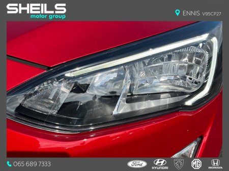 2021 Ford Focus - thumbnail 16