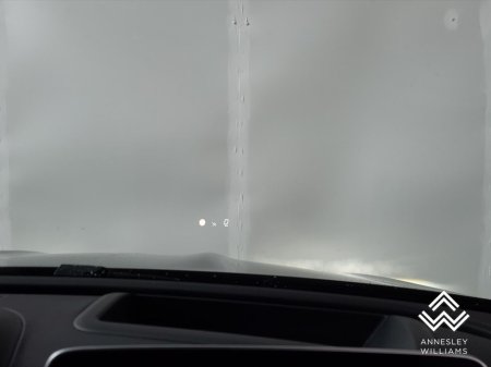 2025 Mercedes-Benz CLE CLE300e AMG Line Premium + €75,950 thumbnail