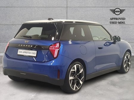 2025 MINI Hatch Cooper E €29,950 thumbnail