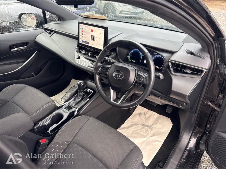 2023 Toyota Corolla HYBRID LUNA Automatic thumbnail