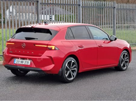 2024 Opel Astra ELEGANCE 1.5TD 130BHP 8-SPEED AUTOMATIC €26,950 thumbnail