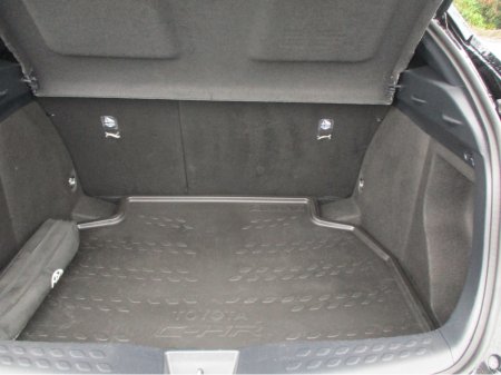 2022 Toyota C-HR 1.8 HYBRID SOL 4DR AUTO €24,250