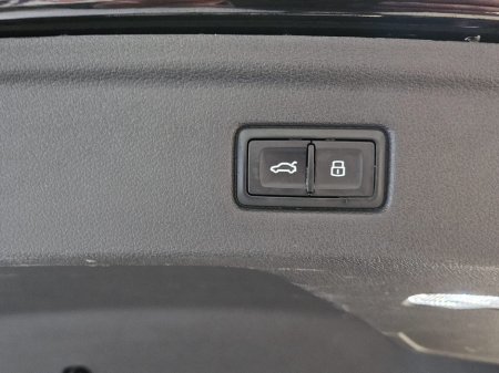 2021 Audi A5  €36,950 thumbnail