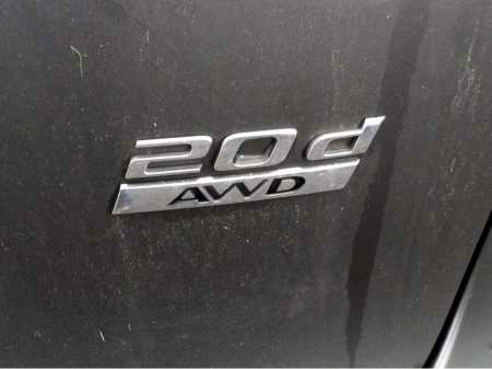 2016 Jaguar F-Pace 2.0 D PORTFOLIO  AUTO.......NCT 09/26........ENGINE REBUILT BY JAGUAR €18,995 thumbnail