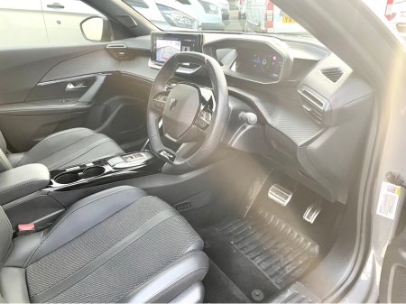 2024 Peugeot 2008 E2008 GT-LINE 50KWH 136BHP AUTO 5DR HATCHBACK €24,950 thumbnail