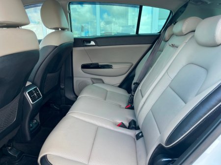 2019 Kia Sportage - thumbnail 6