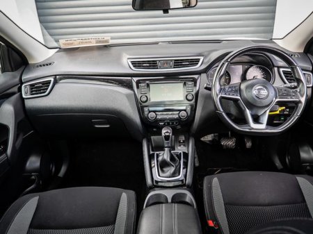 2021 Nissan Qashqai 1.5 DSL SE Auto *PANORAMIC GLASS ROOF* €21,750 thumbnail