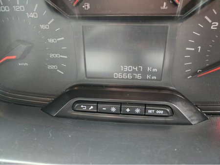 2024 Peugeot Partner - thumbnail 5