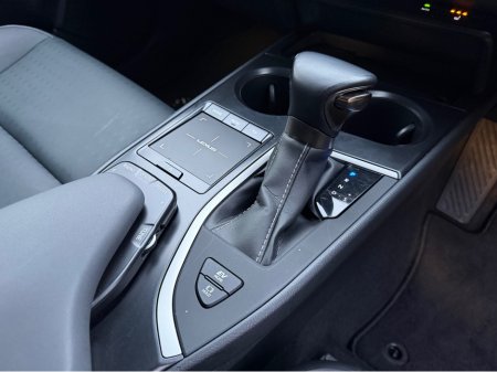 2021 Lexus UX 250 H UX250h - Premium Leather - Low mileage €29,950 thumbnail