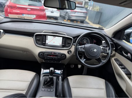 2018 Kia Sorento K2 - 2.2 DIESEL - MANUAL - 7 SEATS - 12M WARRANTY - CAR: €20,950 thumbnail
