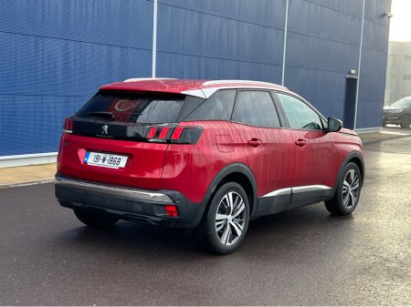 2019 Peugeot 3008 ALLURE 1.5 BLUE HDI 130 6 6.2 4DR €17,900 thumbnail