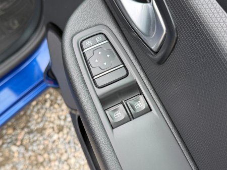 2018 Renault Clio - thumbnail 15