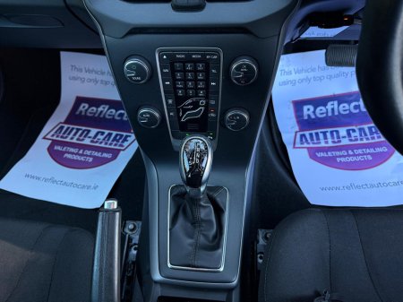 2014 Volvo V40 - thumbnail 9