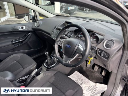 2017 Ford Fiesta - photo 6