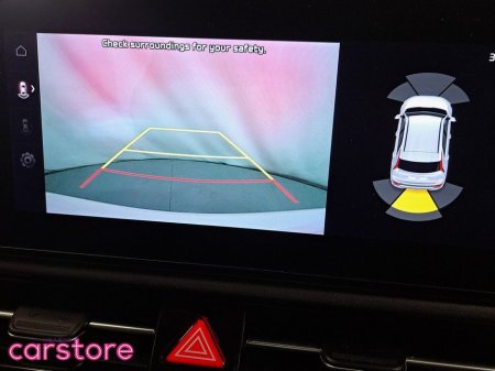 2023 Kia Niro 1.6 GDI PHEV K4 Auto €31,880 thumbnail