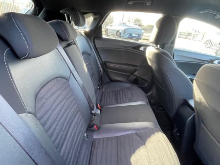 2024 Kia Ceed 1.6 D MHEV GTL MY23 5 €28,000 thumbnail