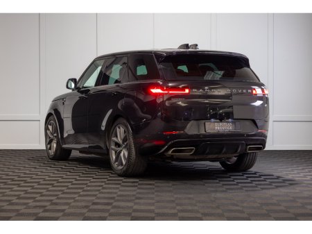 2024 Land Rover Range Rover Sport 3.0 Si4 PHEV 460PS AWD Auto Dynamic SE €104,950 thumbnail