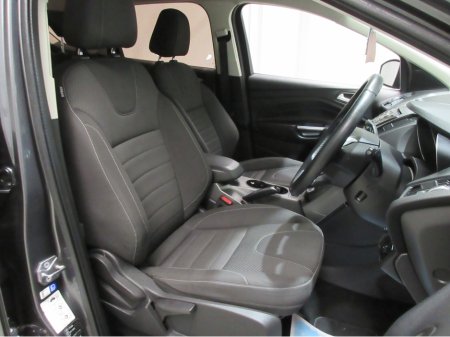 2016 Ford Kuga 2.0 TDCI ZETEC 2WD 150PS 5DR €9,995 thumbnail