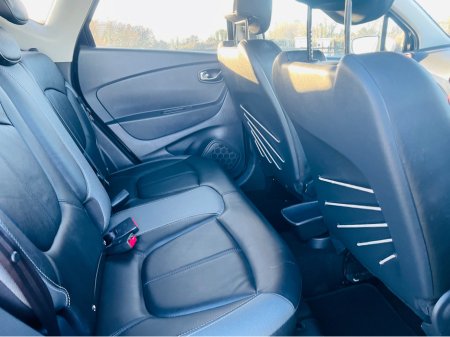 2017 Renault Captur SIGNATURE 1.5 DCI 90 20 4DR €11,950 thumbnail