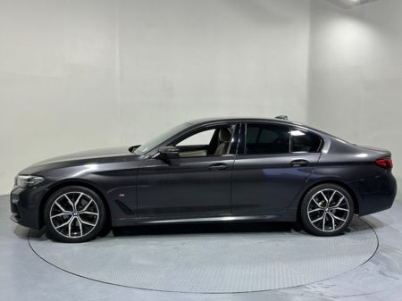 2022 BMW 5 Series 520D M Sport €43,800