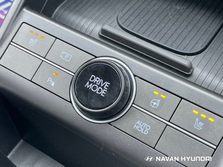 2024 Hyundai Kona EV Elegance 48kWh €25,950 thumbnail