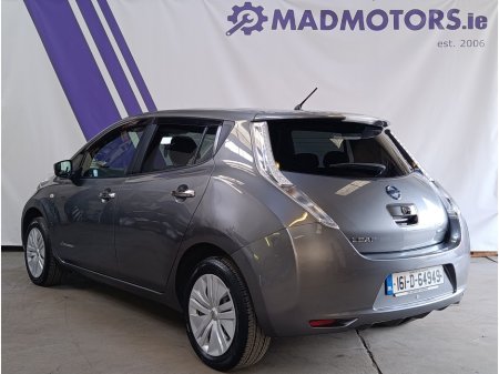 2016 Nissan Leaf - thumbnail 5