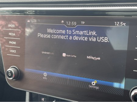 2018 Skoda Superb - thumbnail 16