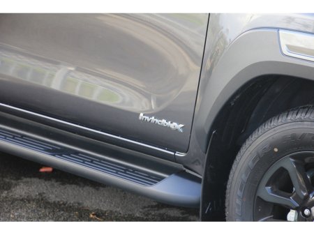 2025 Toyota Hilux Invincible X * Roll cover and bars inc €66,358 thumbnail