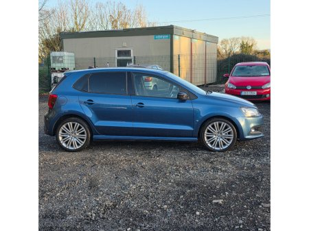 2017 Volkswagen Polo 1.4 TSI 5DR 150HP BlueGT DSG €14,950 thumbnail