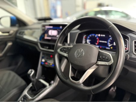 2022 Volkswagen T-Roc STYLE PL 1.0 TSI MANUAL 6SPEED FWD 110HP 5DR PANORAMIC ROOF €19,900