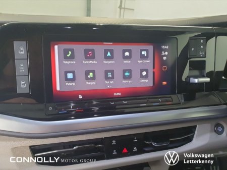 2026 Volkswagen Multivan Multivan Style LOH Long Overhang 245 HP eHybrid 6-Speed DSG 4MOTION €73,950 thumbnail