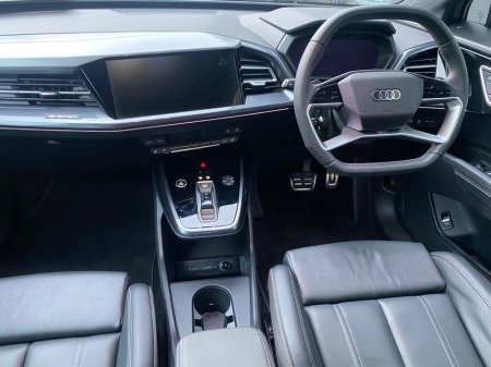 2024 Audi Q4 e-tron - thumbnail 11