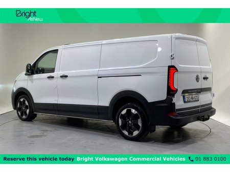 2025 Volkswagen Transporter - thumbnail 11