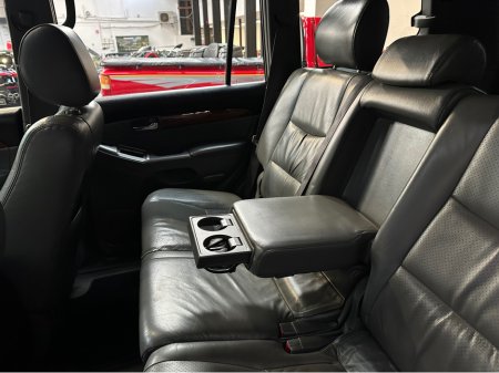 2004 Toyota Landcruiser - thumbnail 21