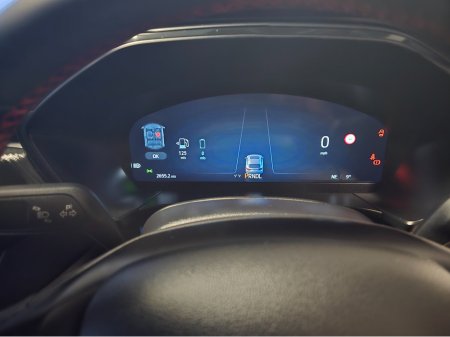 2025 Ford Kuga ST-LINE PHEV PAN ROOF €39,800 thumbnail