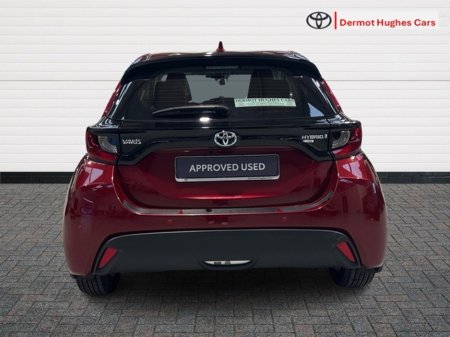 2021 Toyota Yaris - view 4