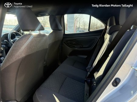 2023 Toyota Yaris Cross - thumbnail 7