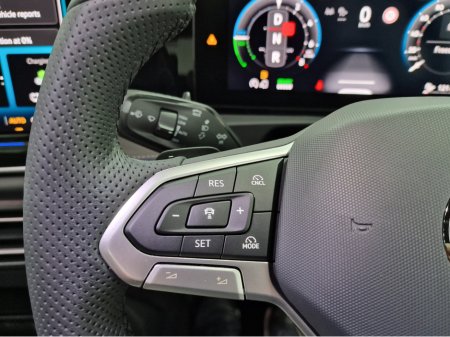 2025 Volkswagen Tiguan 1.5TSi PHEV R-LINE AUTOMATIC **ONE OWNER / NEW MODEL / APPLE CARPLAY / ADAPTIVE CRUISE CONTROL / BLIND SPOT ASSIST / HEATED & MASSAGE FRONT SEATS / HEATED STEERING WHEEL / WIRELESS PHONE CHARGING** €50,900 thumbnail