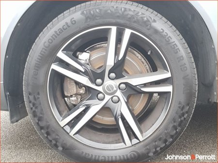 2021 Volvo XC60 - thumbnail 16