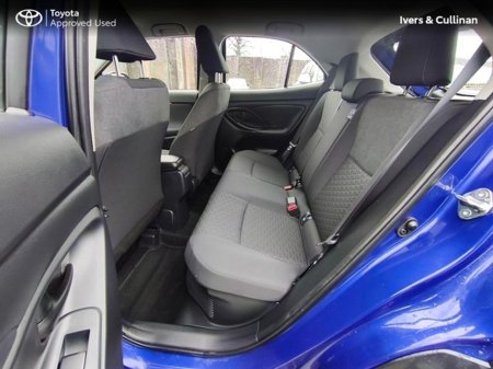 2023 Toyota Yaris Cross CR LUNA 4DR AUTO €26,950 thumbnail