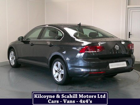 2020 Volkswagen Passat - thumbnail 5