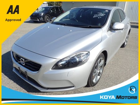 2016 Volvo V40 - thumbnail 1